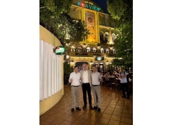 CHÀO ĐÓN ĐỐI TÁC NƯỚC NGOÀI TỚI THAM QUAN VÀ LÀM VIỆC TẠI CÔNG TY