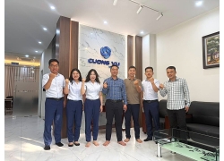 ĐÓN TIẾP ĐỐI TÁC TRUNG QUỐC ĐẾN LÀM VIỆC TẠI CÔNG TY TNHH THIẾT BỊ HÀNG HẢI CƯỜNG VŨ